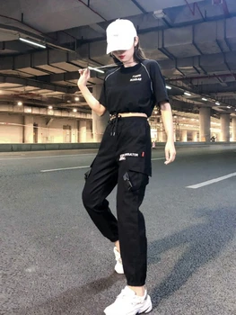 Spor pantolon seti Kadın 2022 Yaz Giyim Yeni Öğrenci Bf kısa kollu tişört Hip-Hop Rahat Tulum Kore moda elbise Kadın