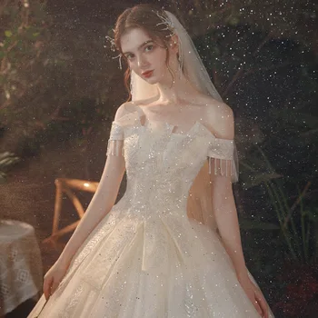 Işık Birincil düğün elbisesi 2023 Yeni Gelin Şampanya Süper Peri Fantezi Mori Mizaç off-Omuz Kat Uzunlukta Basit