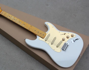Fabrika satış elektro gitar, basswood beyaz gövde, ayna koruması, özelleştirilebilir.
