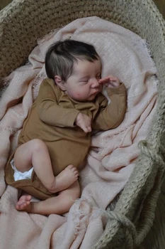 NPK 19 inç Gerçekçi Reborn Levi Iki Sürümleri Yumuşak vücut ve Tam Vücut Silikon Yumuşak Dokunmatik Esnek Yüksek Kaliteli El Yapımı bebek